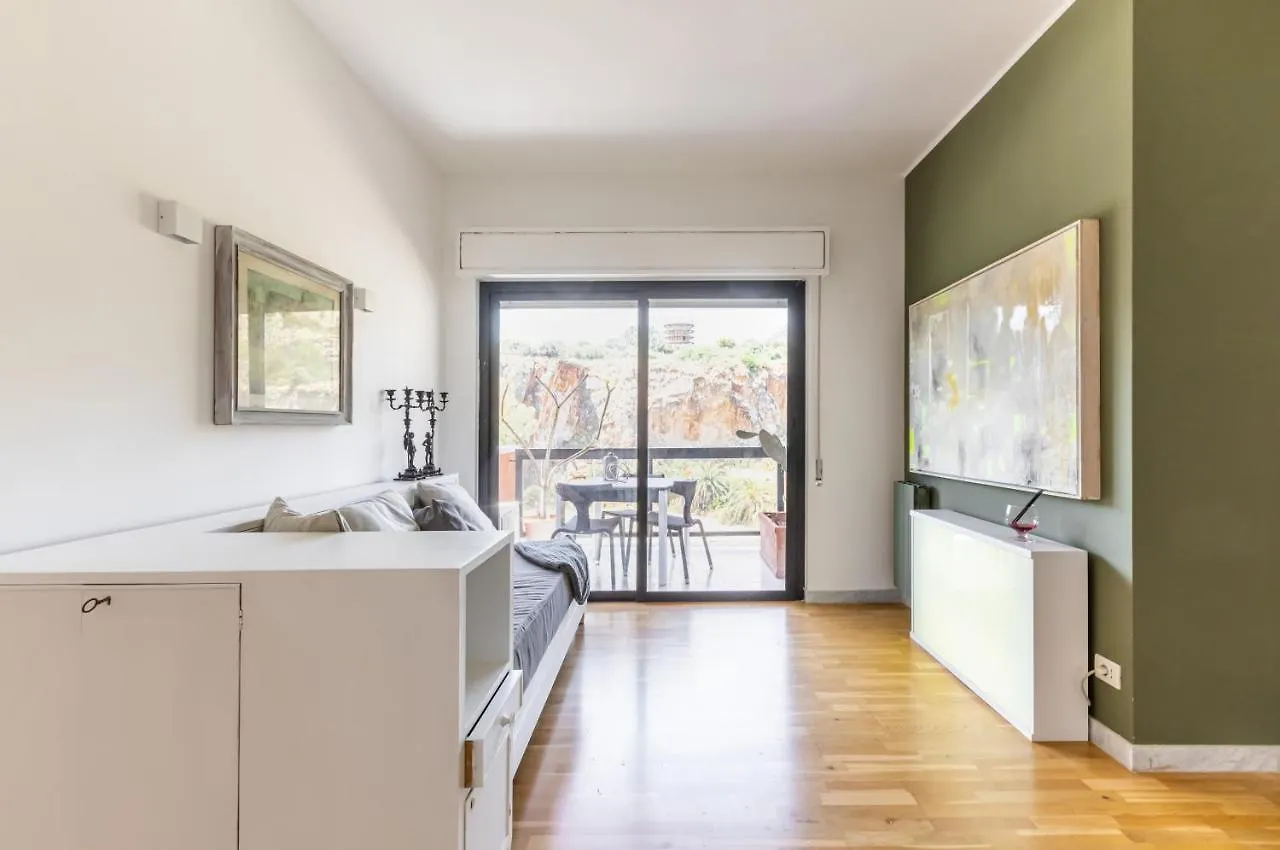 Arenella Elegant Apartment With Private Parking 巴勒莫